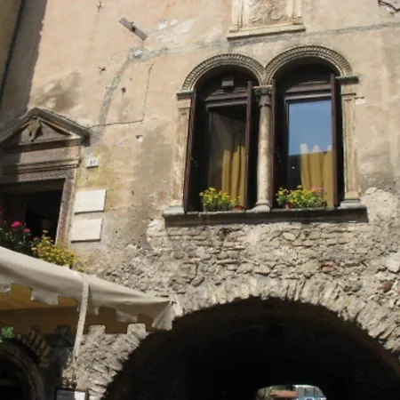 Palazzo Fregoso 公寓 加尔达