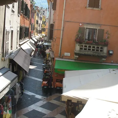 Apartment Palazzo Fregoso Garda (Verona)